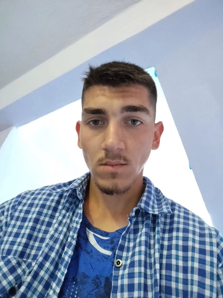  45802418  , 20 ,    