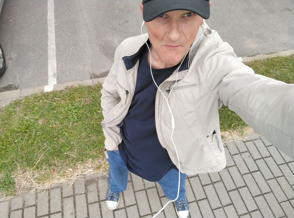  52786318  , 44 ,    