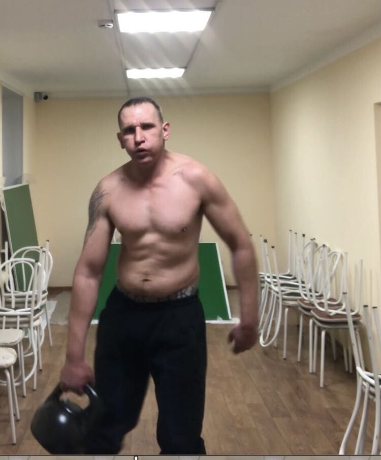  43112888  , 42 ,    