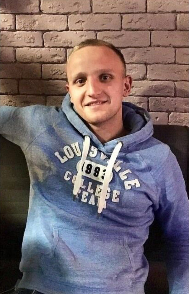  31828478  Sergo, 28 ,    Szczecin Pogodno