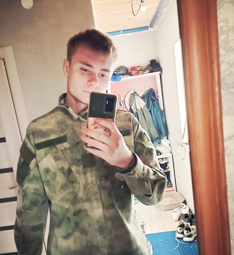  42606938  , 21 ,    