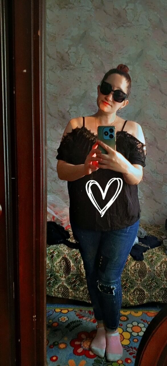  51968708  Evangelina, 27 ,    