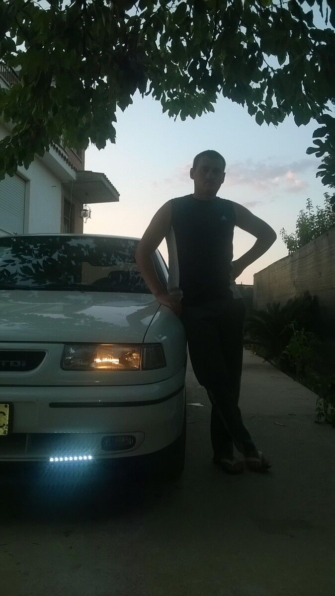  6428038  Stefan, 34 ,    Rome