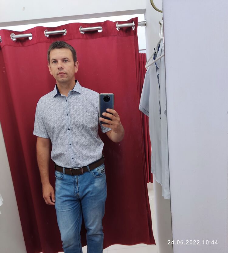  28587278  , 37 ,    