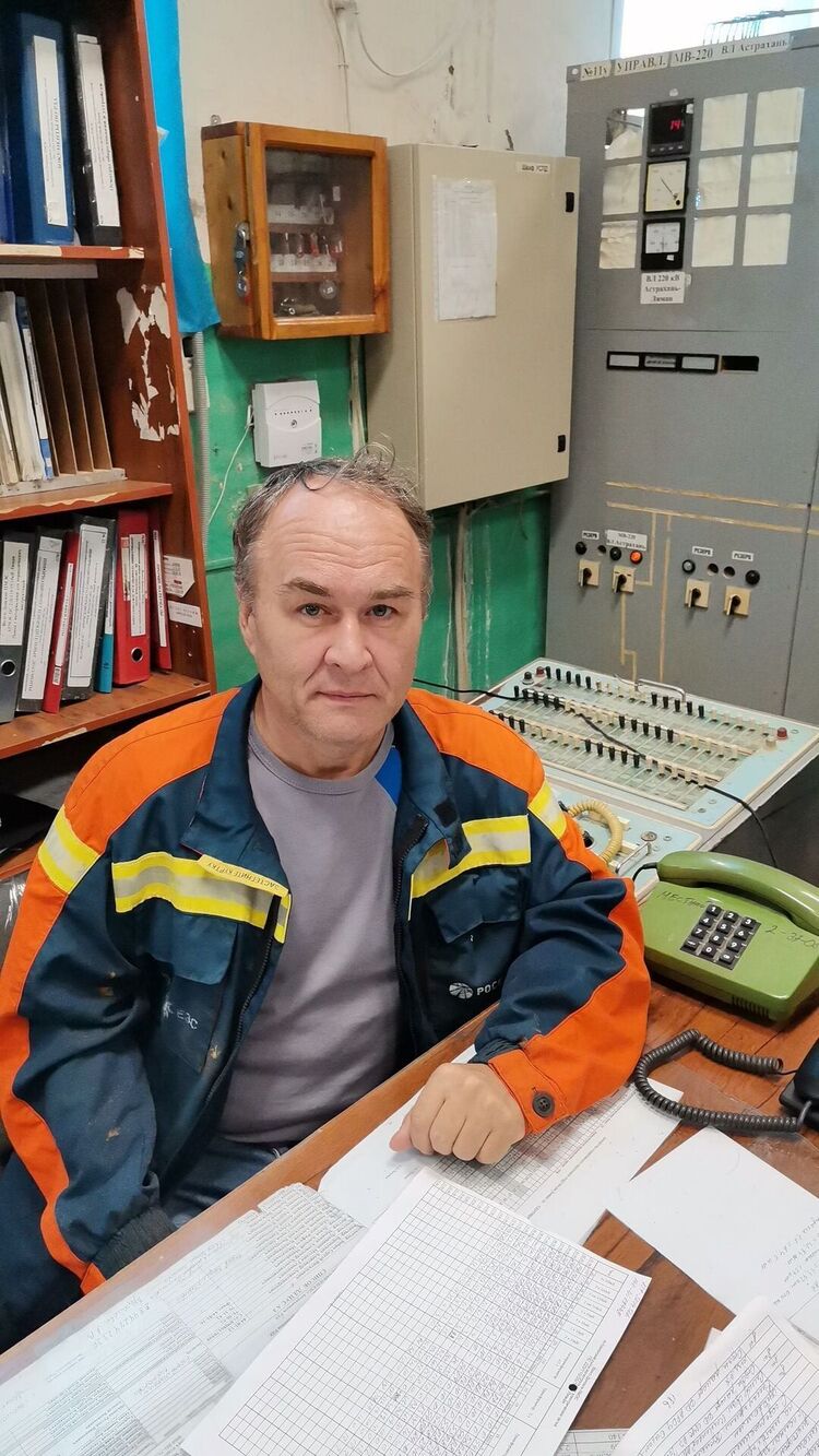  27025798  , 59 ,    