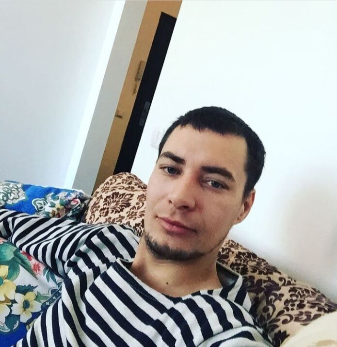  -,   Alexander, 36 ,     , c 