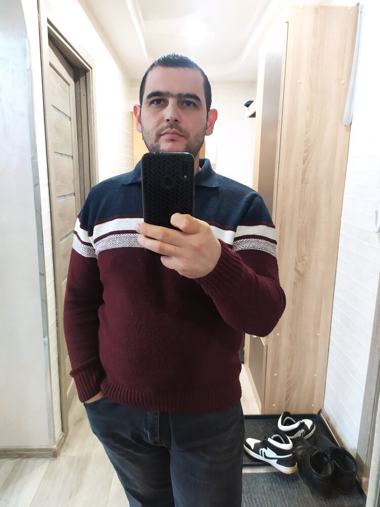  31740858  , 32 ,    -
