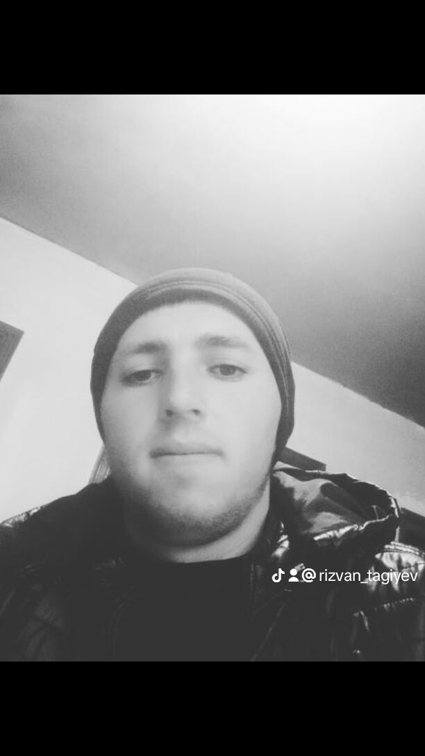  ,   Lezgin, 24 ,   ,   