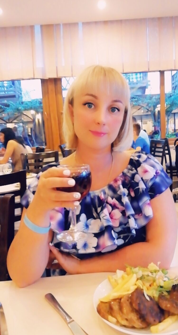  43077068  Svetlana, 39 ,    