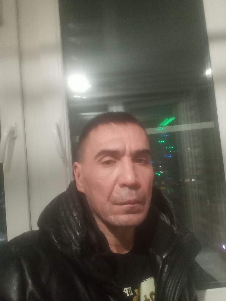  48635608  , 44 ,    