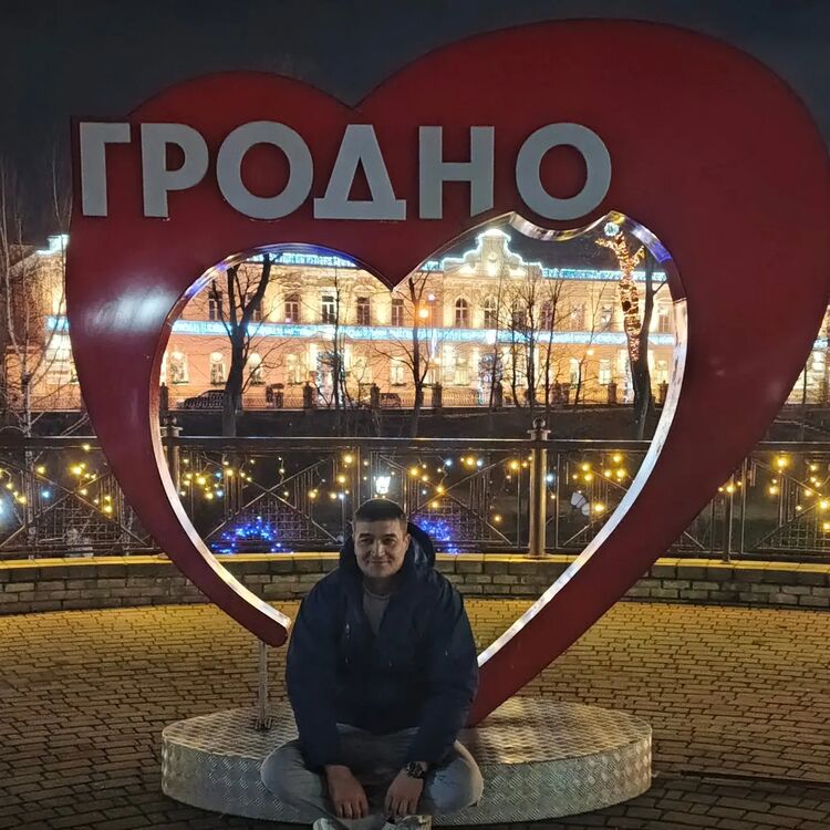  52519788  Serdar, 35 ,    