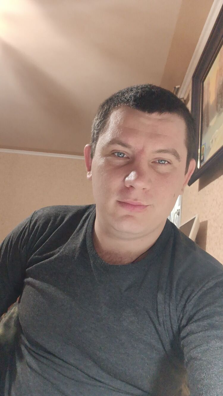 32327708  , 30 ,    