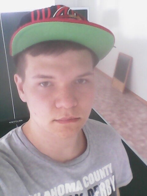  6165688  Boblem, 29 ,     