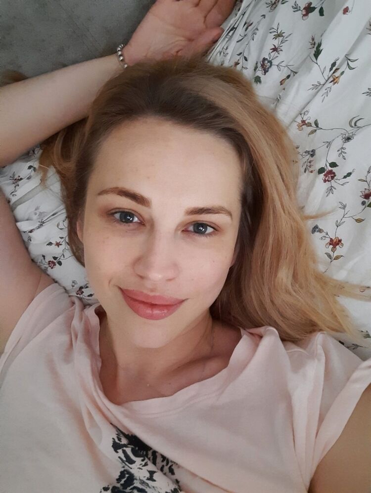  26877908  Marina, 39 ,    