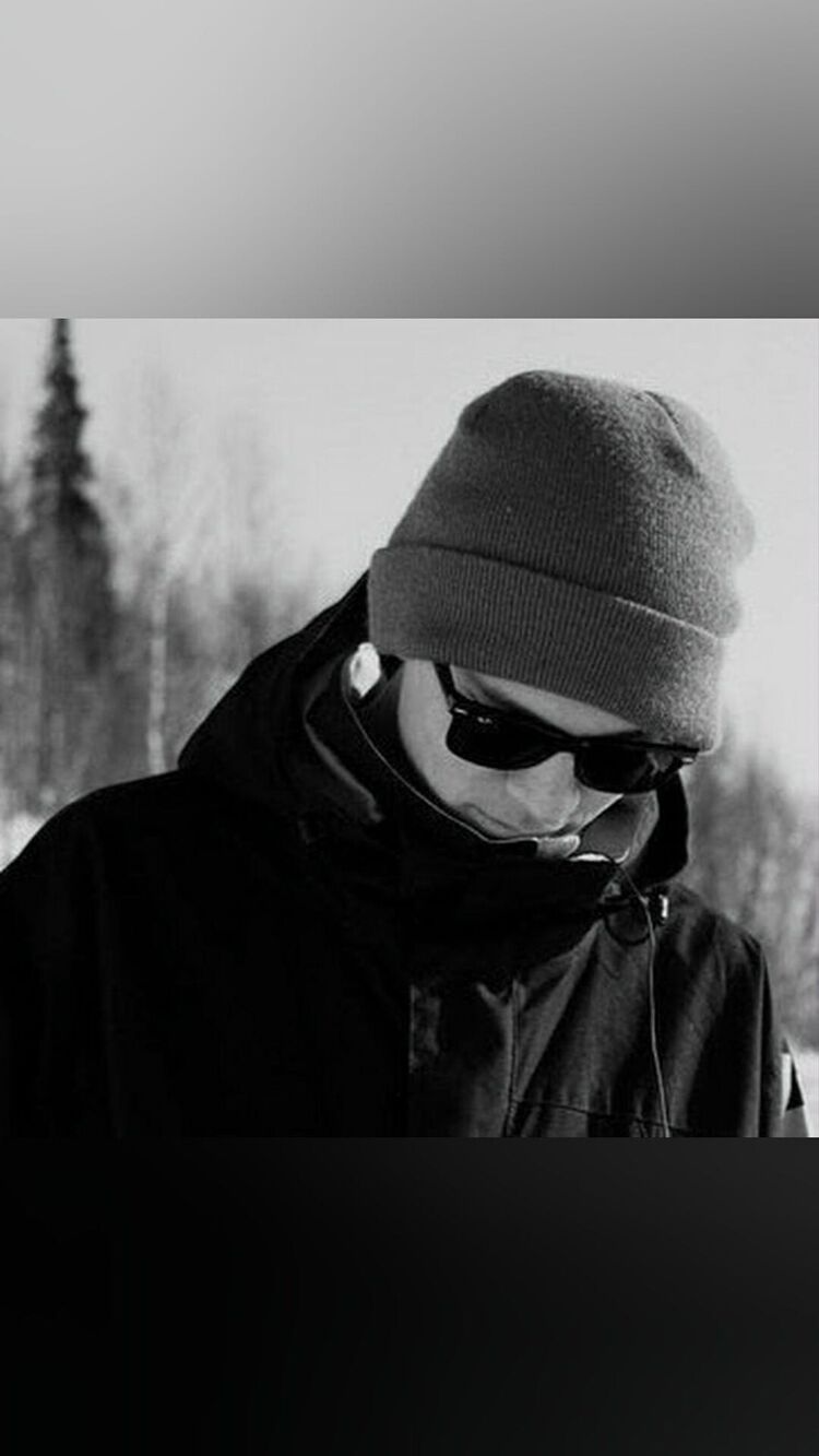   ,   Ilya, 37 ,   ,   
