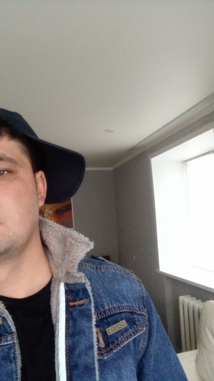  31526488  Dilshod, 32 ,    