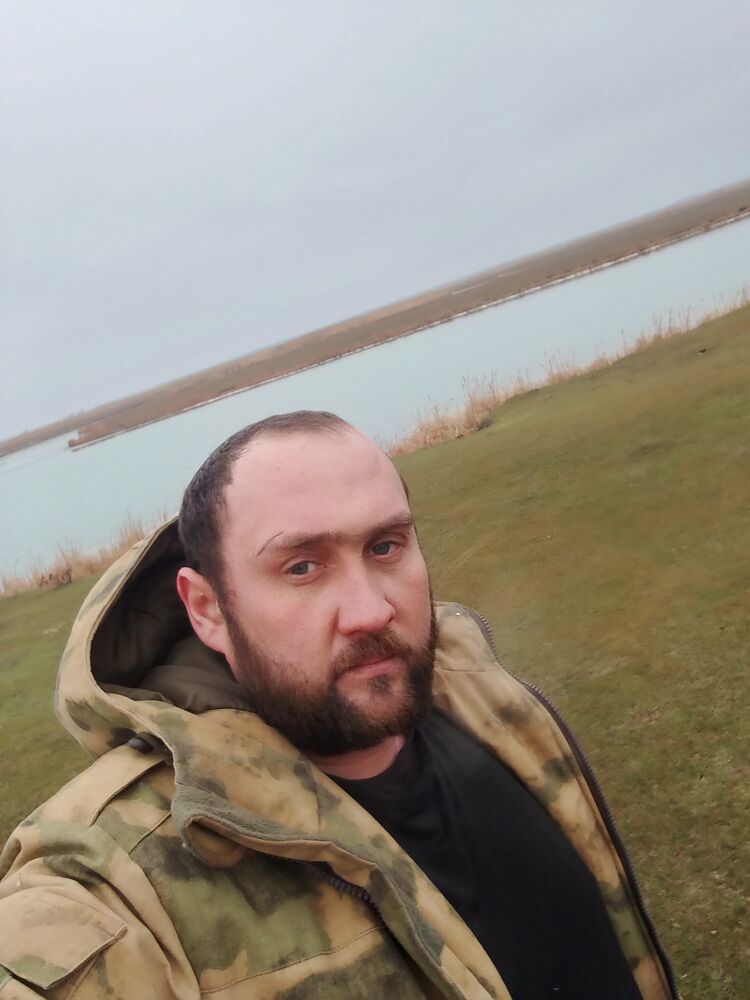  52784208  , 30 ,    --