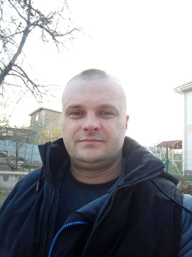  33462288  , 37 ,    