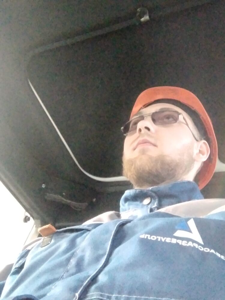  48203938  , 22 ,    