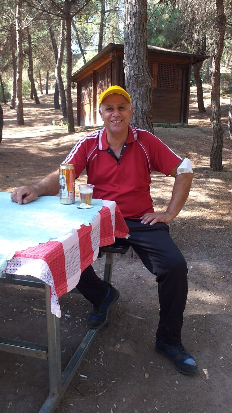  ,   Ali, 55 ,   ,   
