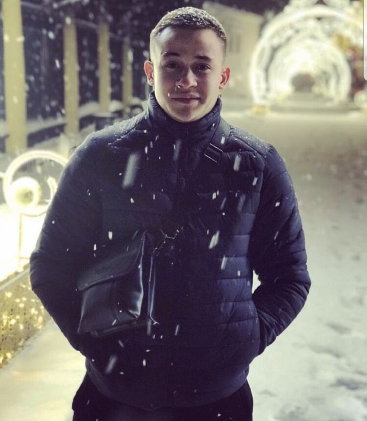  ,   Mihai, 33 ,   ,   , c 