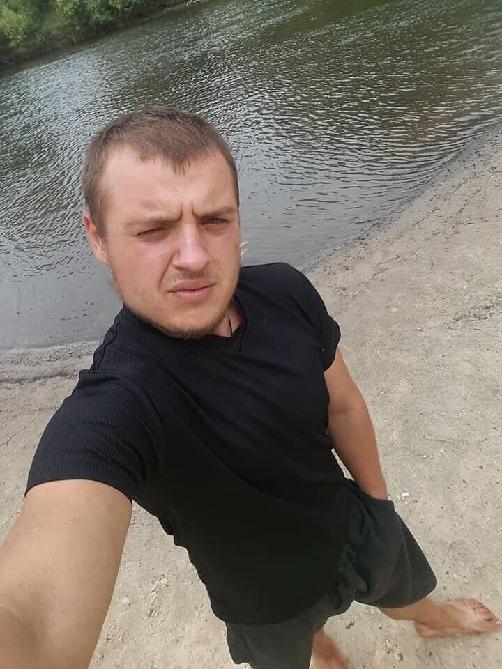  31567388  , 28 ,    