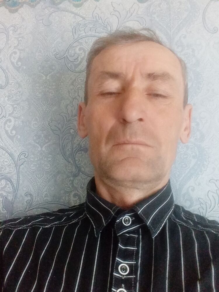  42374668  , 51 ,    