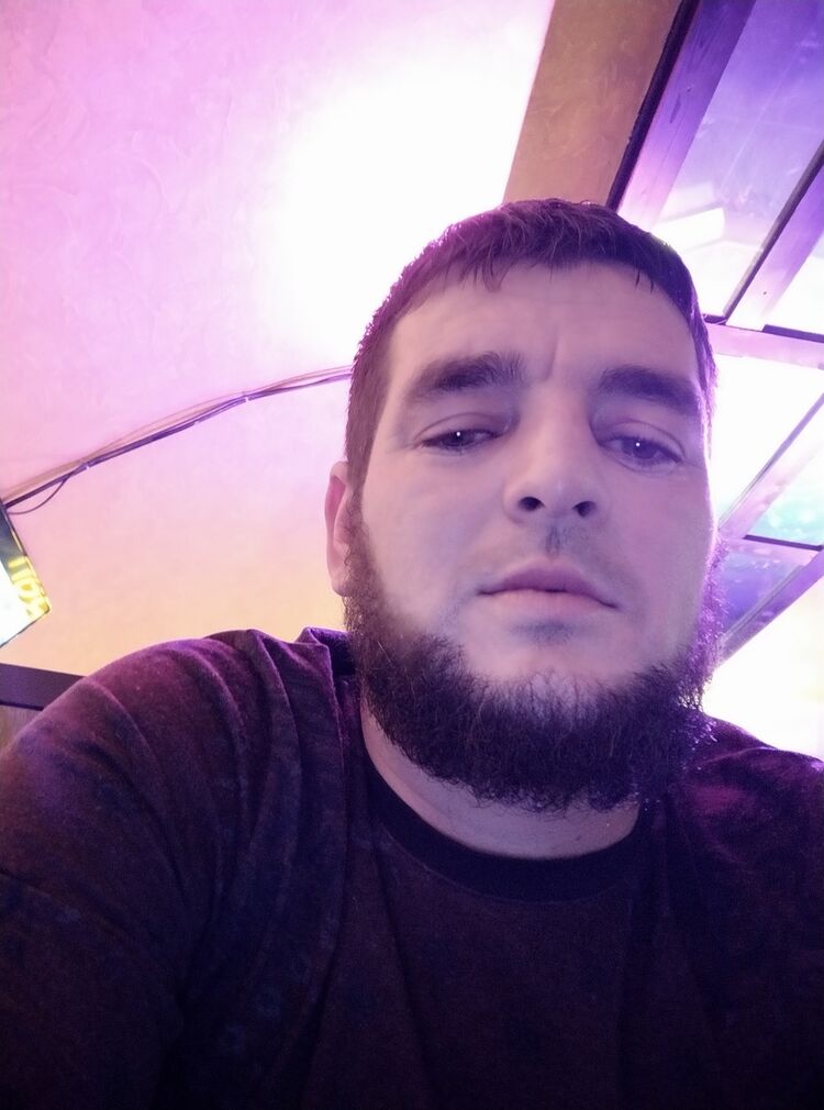 ���� 18721698 ������� Alik, 37 ���, ���� ���������� � �����������