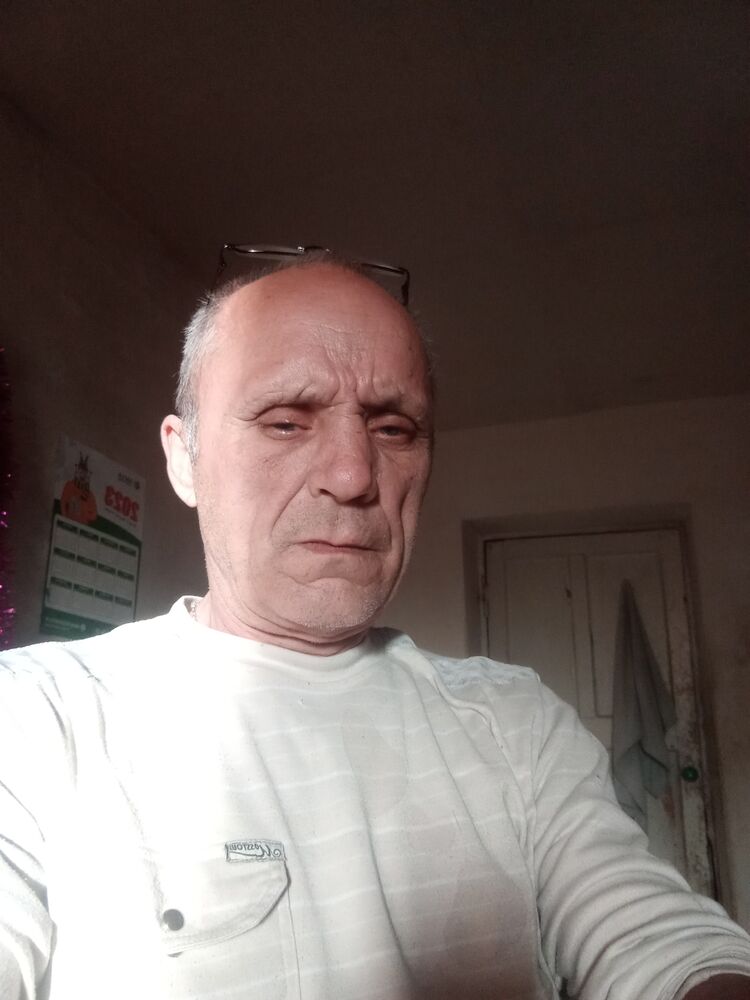  42240668  , 60 ,    