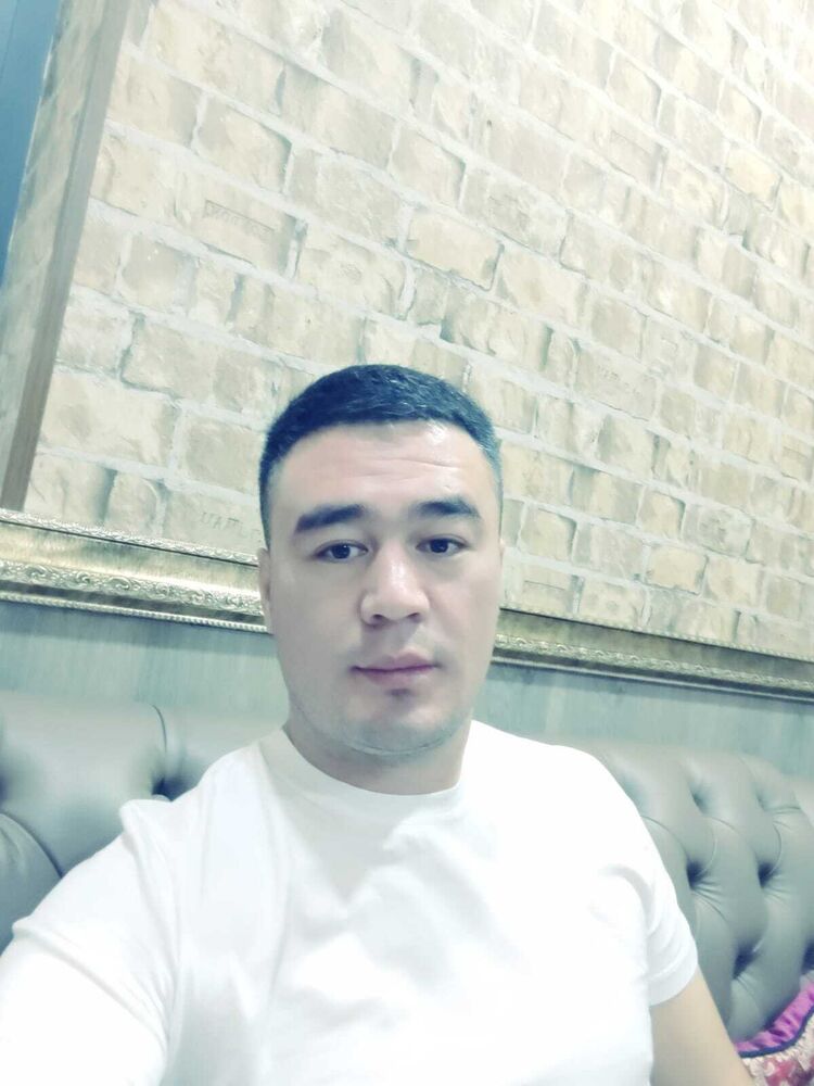  37679348  , 35 ,    