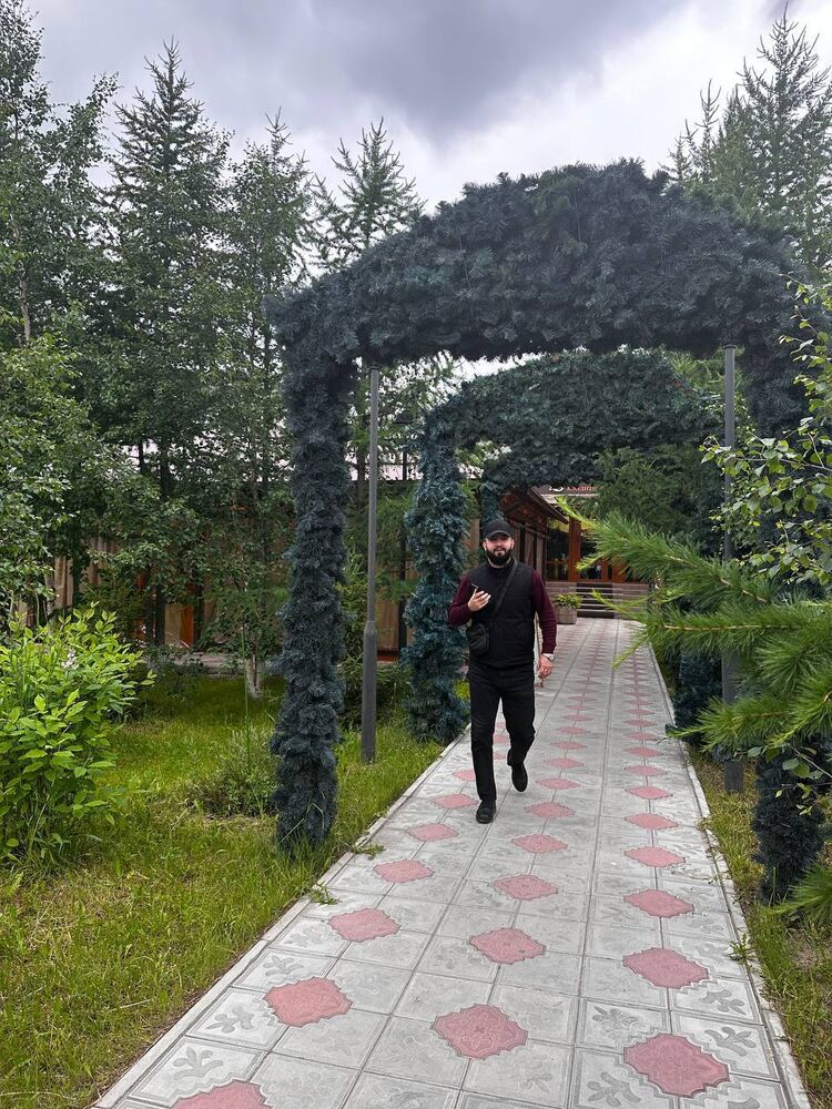  36242018  Guseyn, 27 ,    