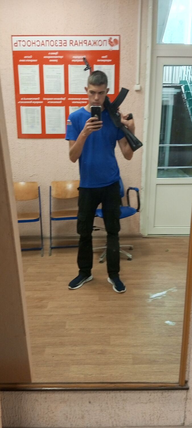  44300888  , 19 ,    