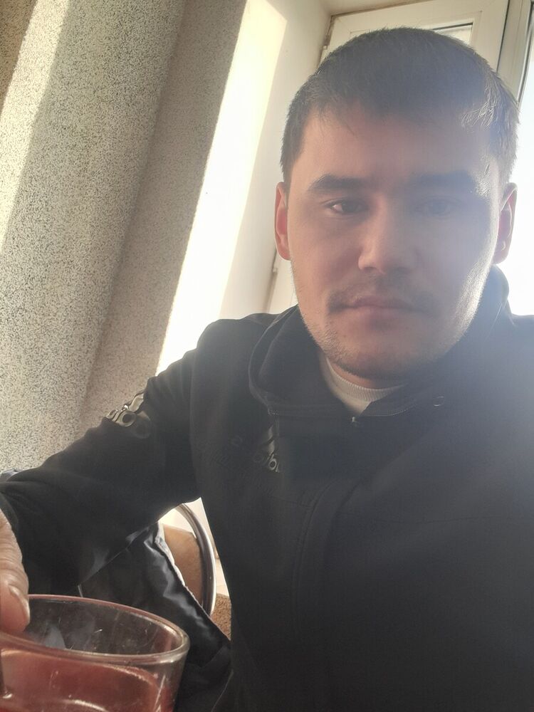  22406098  , 35 ,    