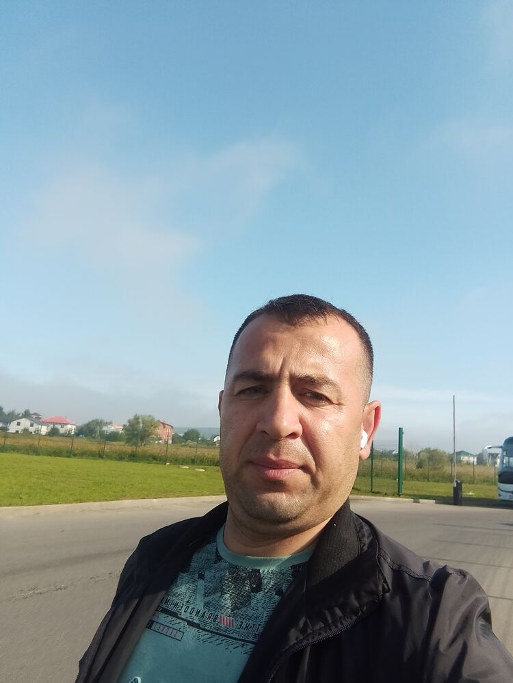  45142638  , 39 ,    