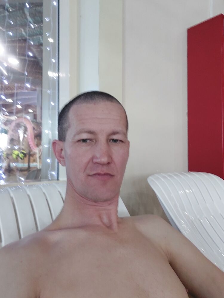  ,   Pavel, 47 ,     , c 