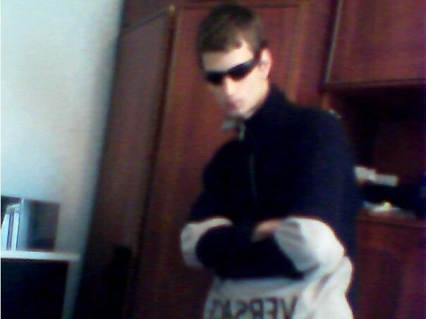  ,   VIKTOR, 36 ,   