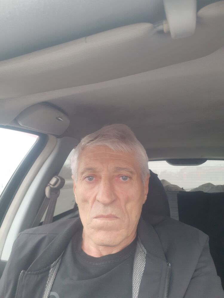 48052408  Nerses, 60 ,    