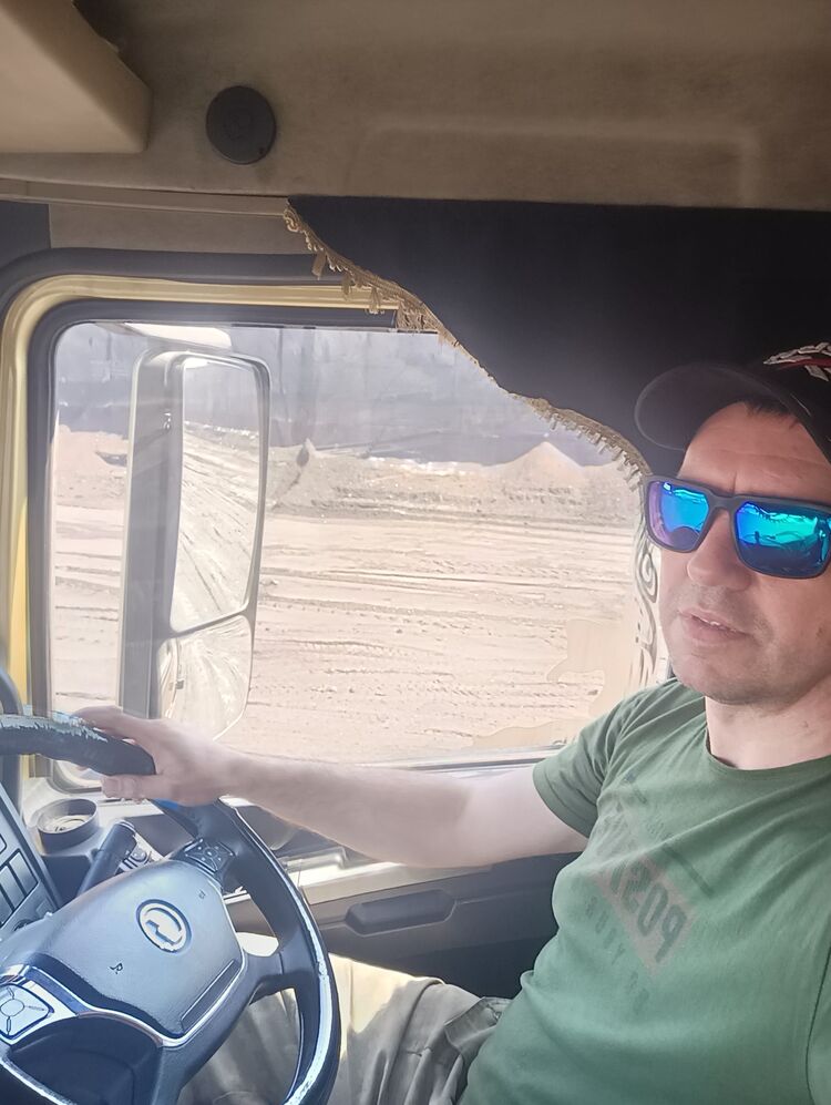  34423318  Vadim, 42 ,     