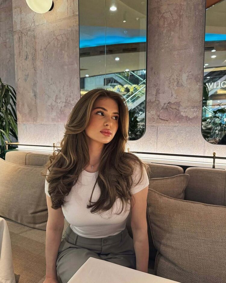  ,   Diana, 22 ,   ,   