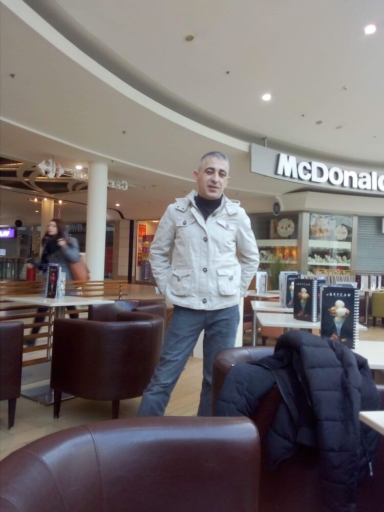  ,   Luka, 40 ,     , c 