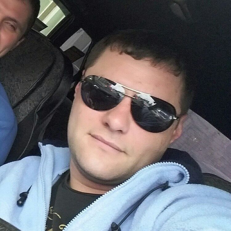  41107828  , 39 ,    
