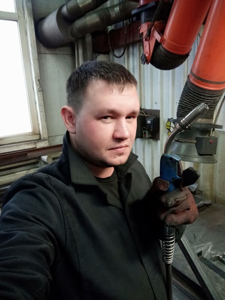  28304318  , 34 ,    