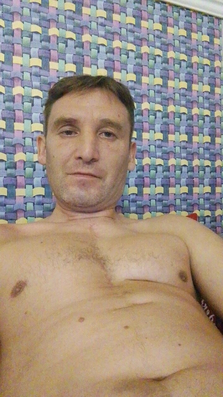  40624928  , 45 ,    