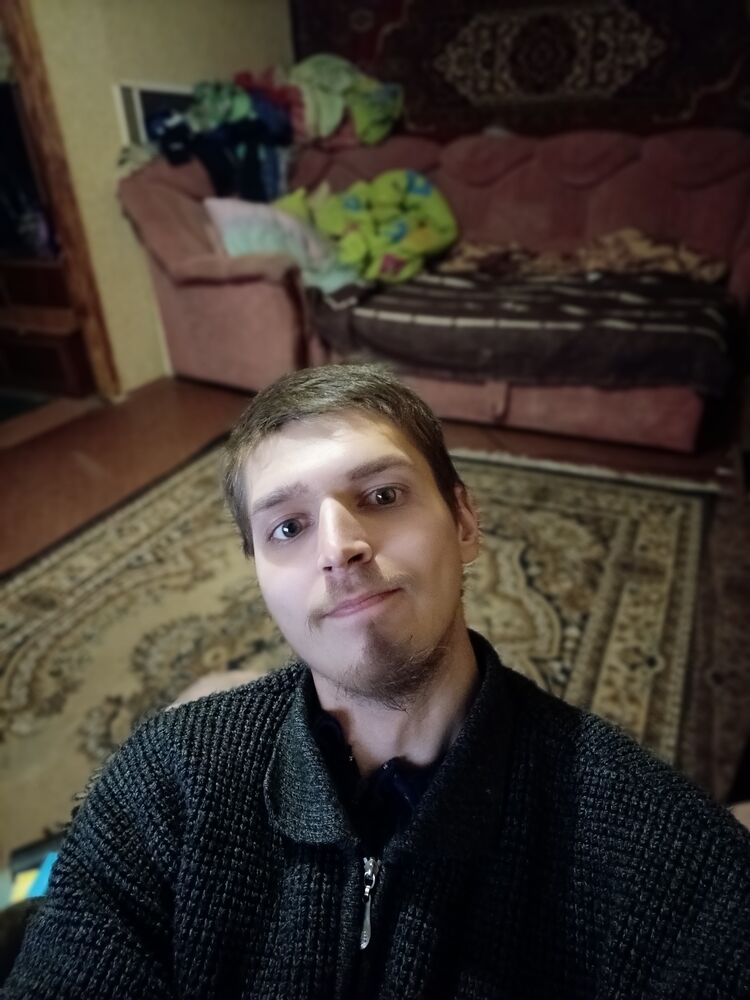  43550378  Bogdan, 27 ,    
