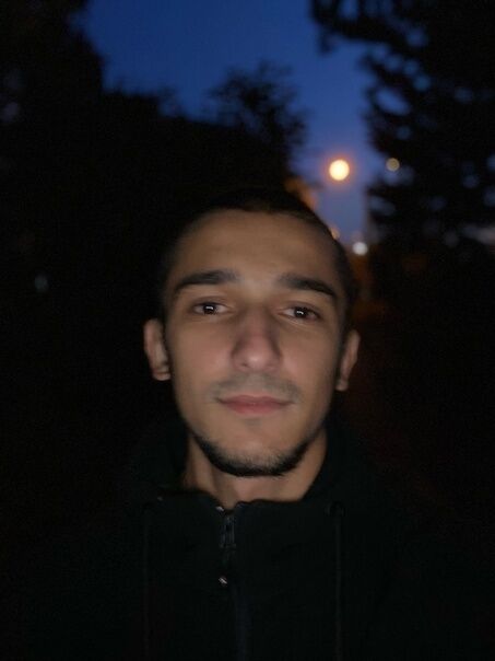  39700948  Ell_Guero, 24 ,    