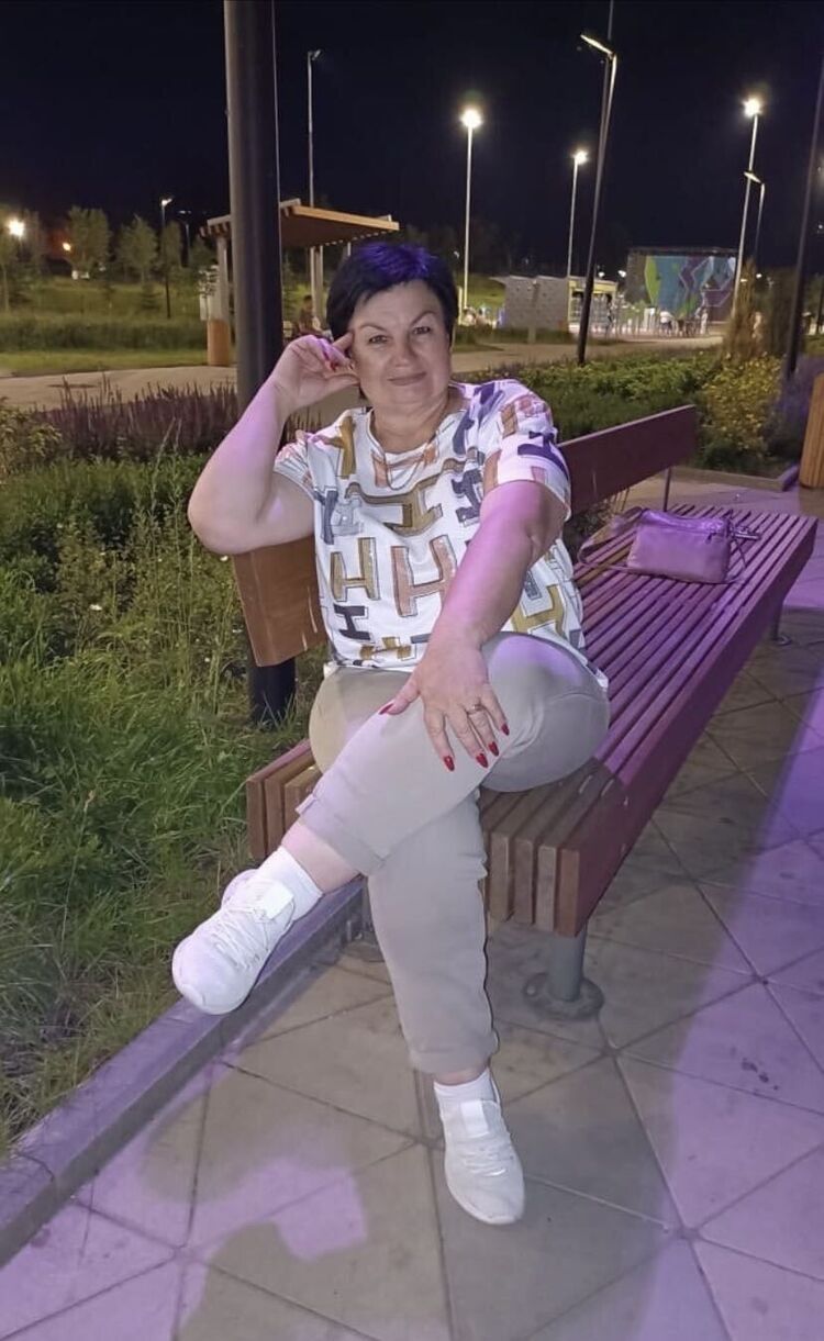  46027918  , 60 ,    