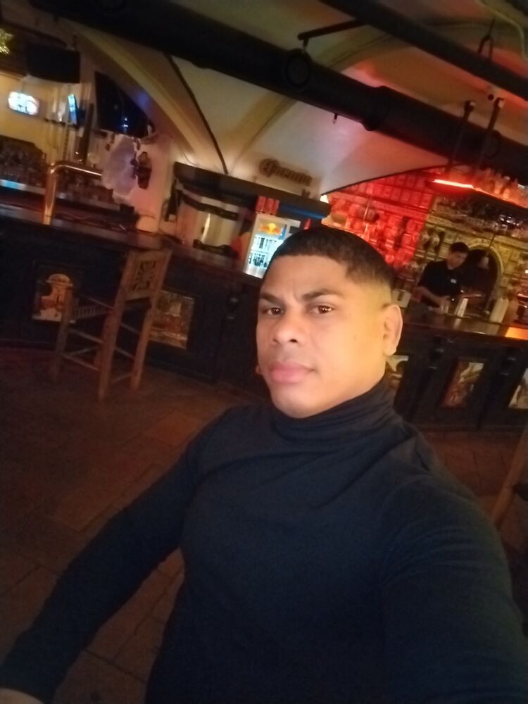 ���� 35957538 ������� Reinier, 41 ���, ���� ���������� � ������