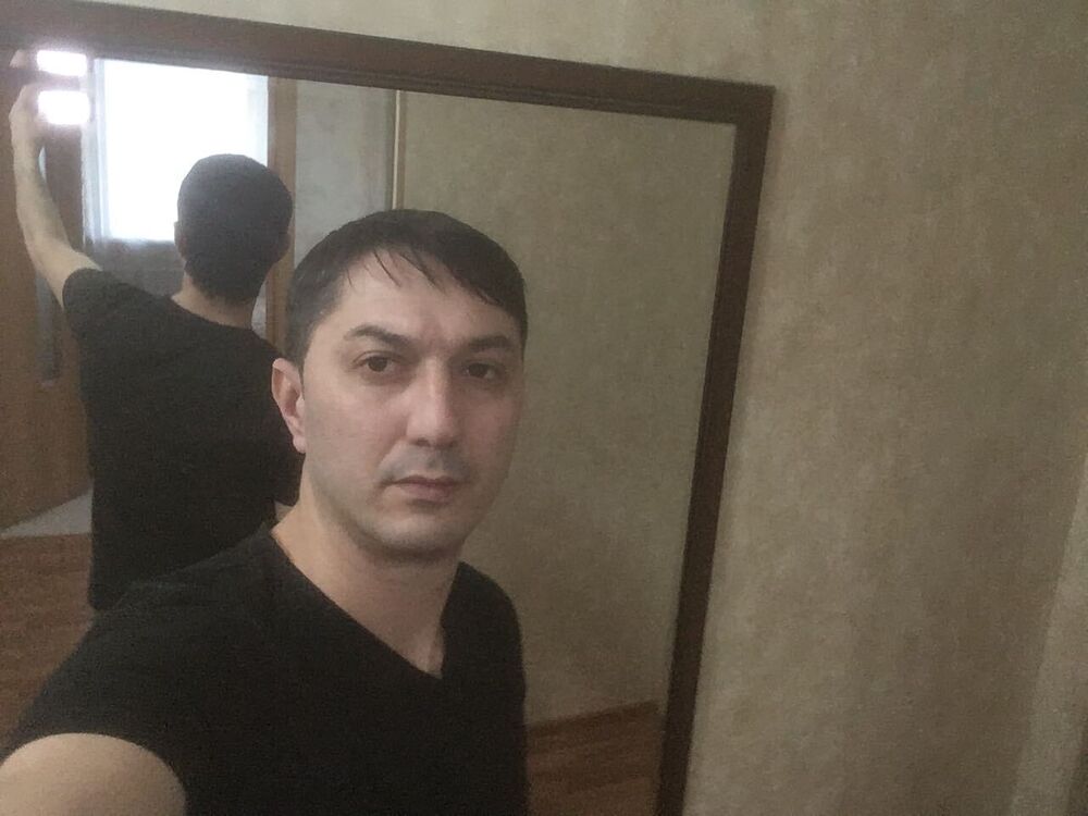  28637418  , 37 ,    