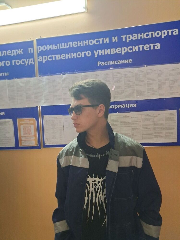  34711088  , 20 ,    