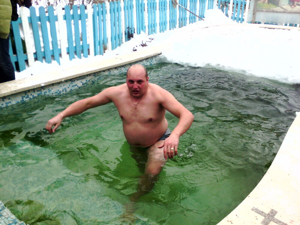  ,   Vasile, 42 ,     , c 